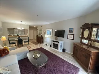 Photo #6: OC24074192 Listing 