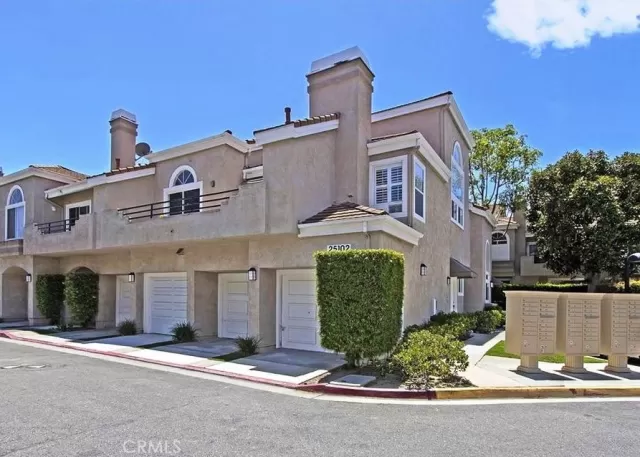 MLS: OC24074207 Condo For Sale