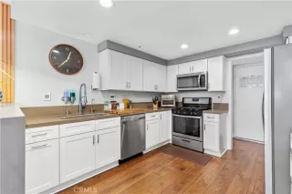 Photo #4: OC24074208 Listing 