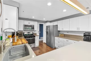 Photo #6: OC24074208 Listing 