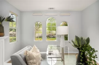 Photo #5: OC24074247 Listing 