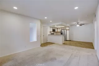 Photo #5: OC24074419 Listing 