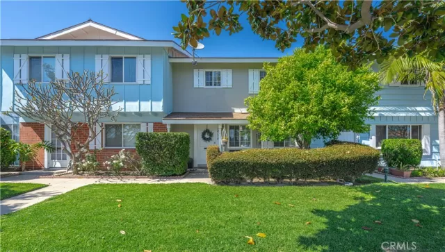 MLS: OC24074449 Condo For Sale