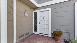 Photo #6: OC24075186 Listing 