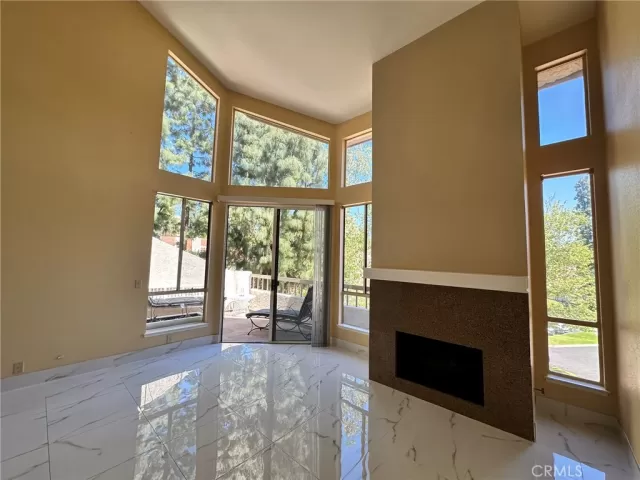 MLS: OC24075205 Condo For Sale