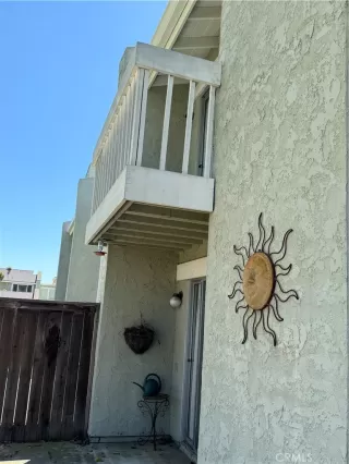 Photo #1: OC24075282 Listing 