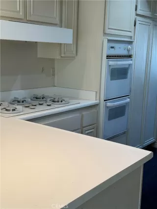 Photo #3: OC24075282 Listing 