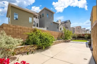 Photo #6: OC24075524 Listing