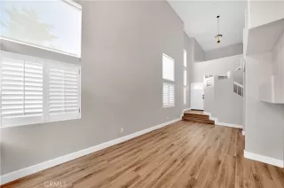 Photo #3: OC24075977 Listing 