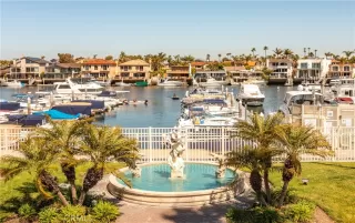 Photo #1: OC24076001 Listing 