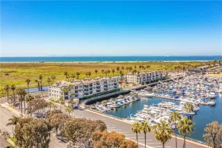 Photo #3: OC24076001 Listing 