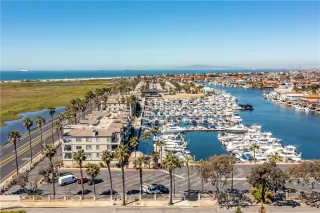 Photo #5: OC24076001 Listing 