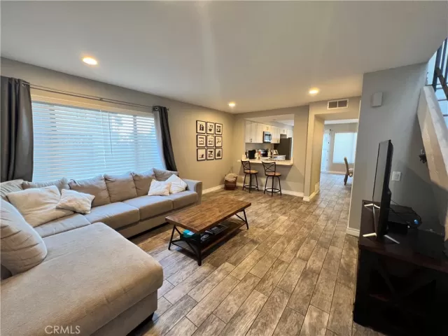 MLS: OC24076446 Condo For Sale