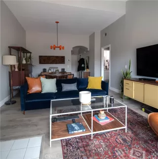 Photo #4: OC24076516 Listing 