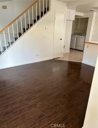 Photo #4: OC24076649 Listing 