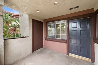 Photo #4: OC24076819 Listing 