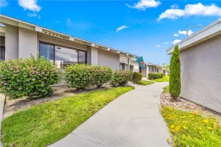 Photo #3: OC24076957 Listing 