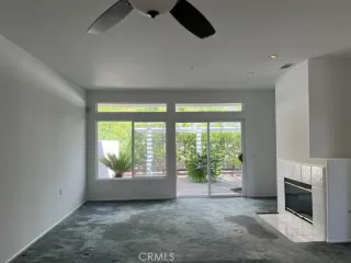 Photo #2: OC24077061 Listing