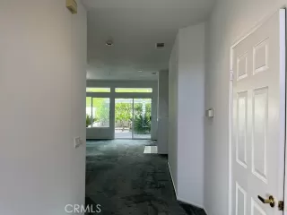 Photo #4: OC24077061 Listing