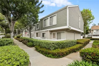 Photo #6: OC24077063 Listing