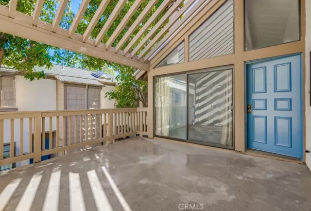 MLS: OC24077328 Condo For Sale