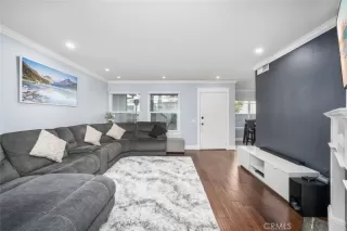 Photo #6: OC24077454 Listing 