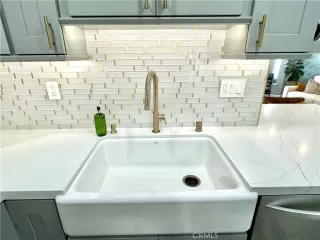 Photo #2: OC24078029 Listing 