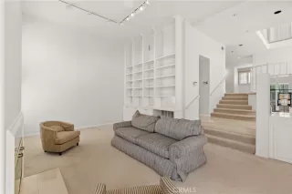 Photo #4: OC24078164 Listing 