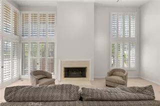 Photo #5: OC24078164 Listing 