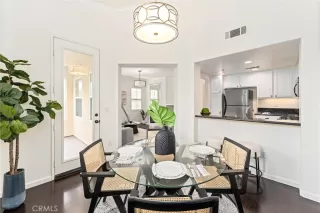 Photo #4: OC24078706 Listing