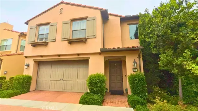 MLS: OC24078896 Condo For Sale