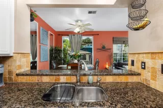 Photo #4: OC24079336 Listing 