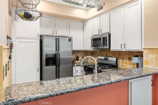 Photo #6: OC24079336 Listing 