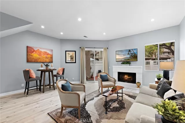 MLS: OC24079878 Condo For Sale