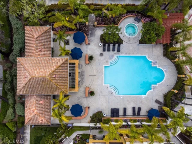 MLS: OC24080245 Condo For Sale