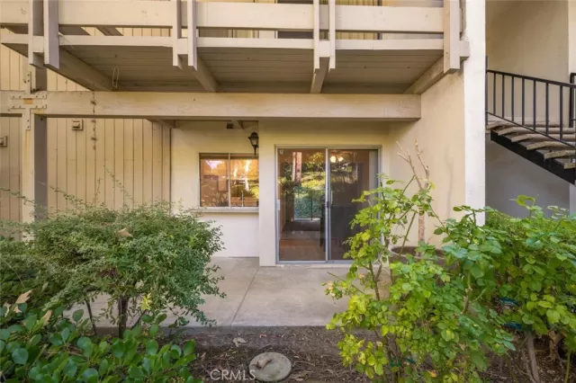 MLS: OC24080591 Condo For Sale