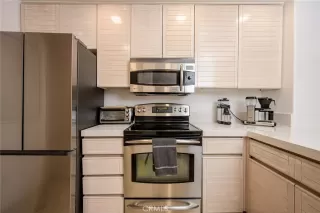 Photo #4: OC24081443 Listing