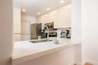 Photo #6: OC24081443 Listing