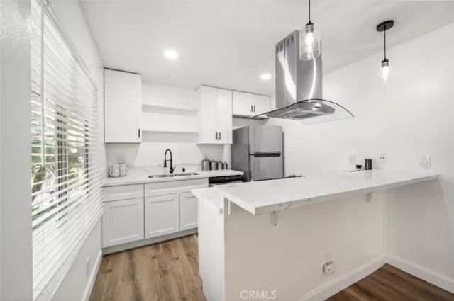 MLS: OC24081603 Condo For Sale