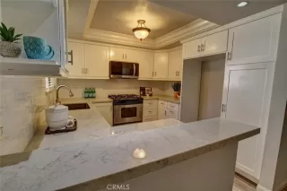 Photo #6: OC24082105 Listing 