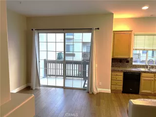 Photo #6: OC24083024 Listing 