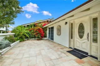 Photo #4: OC24083173 Listing 