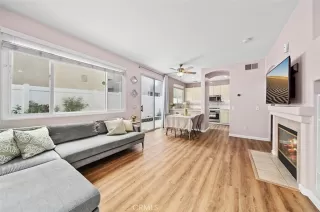 Photo #3: OC24083389 Listing 