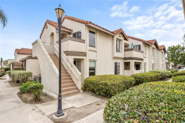MLS: OC24083410 Condo For Sale