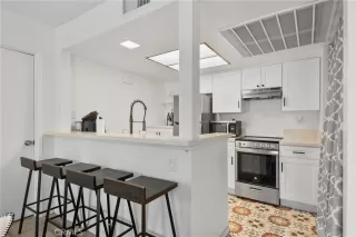 Photo #6: OC24083410 Listing