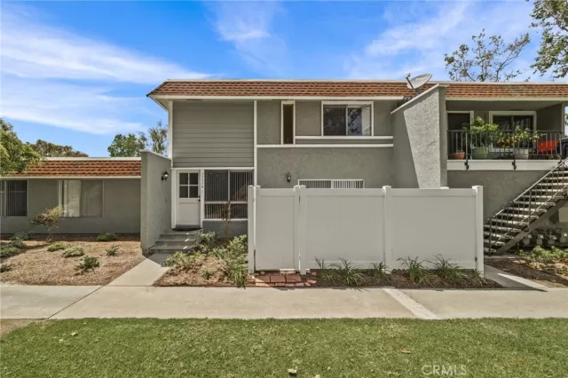 MLS: OC24083777 Condo For Sale