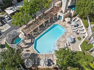 Photo #5: OC24084093 Listing 