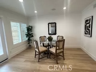 Photo #2: OC24084099 Listing