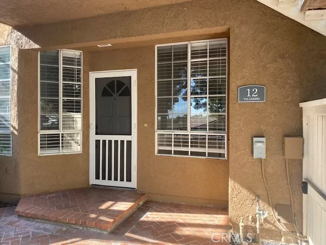 MLS: OC24084346 Condo For Sale