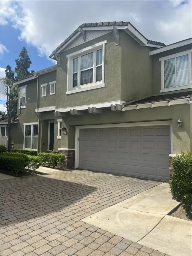 MLS: OC24084410 Condo For Sale